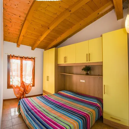 Апартаменти Borgo Stella Marina *